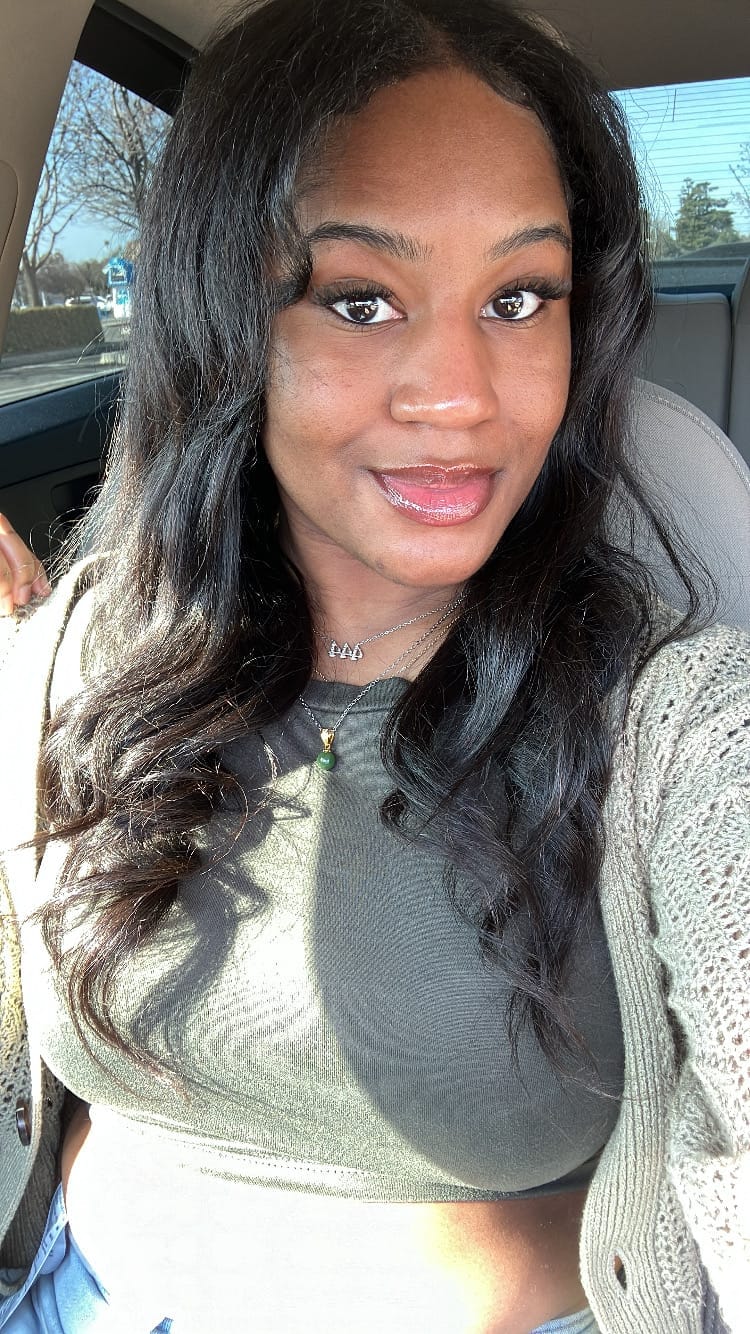 Customer photo review of Kelsey Cambodian Light/Medium Yaki Course - Traditional Weft Clip In Bundles