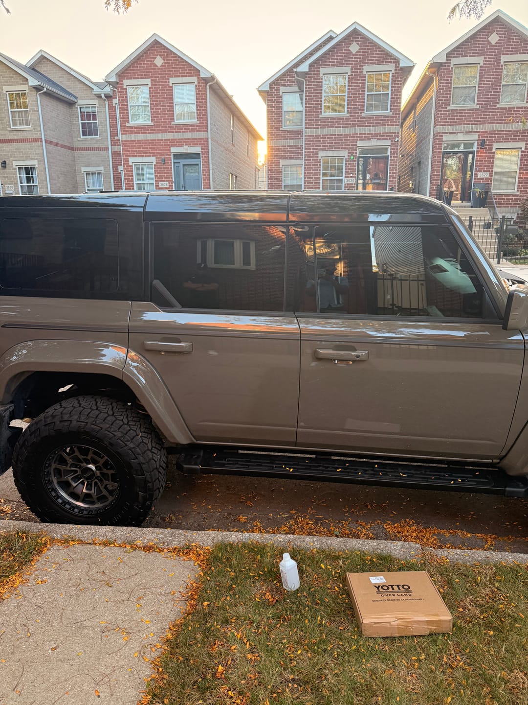 Customer photo review of Ford Bronco 21-26 OEM Color-Matched Door Handle Cover