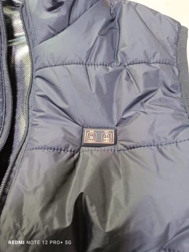 Customer photo review of Beheizte Weste mit 9 Heiz-Zonen – Ultraleicht, USB-betrieben & ideal für Outdoor-Abenteuer