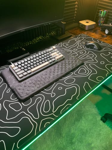 Customer photo review of Black Topo Mousepad