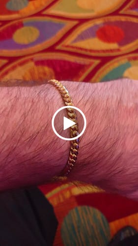 Customer video review of Miami Cuban Hidden Clasp Gold Plated Chain Necklace