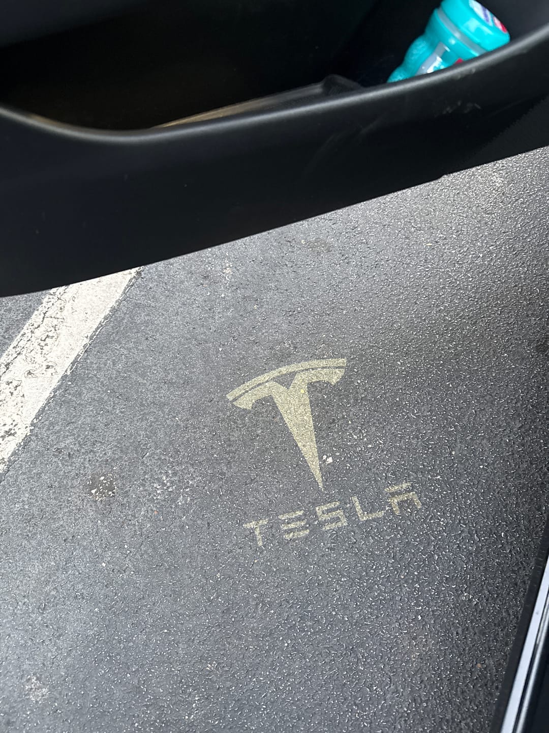 Customer photo review of Projection Light for Tesla Model 3 & Y