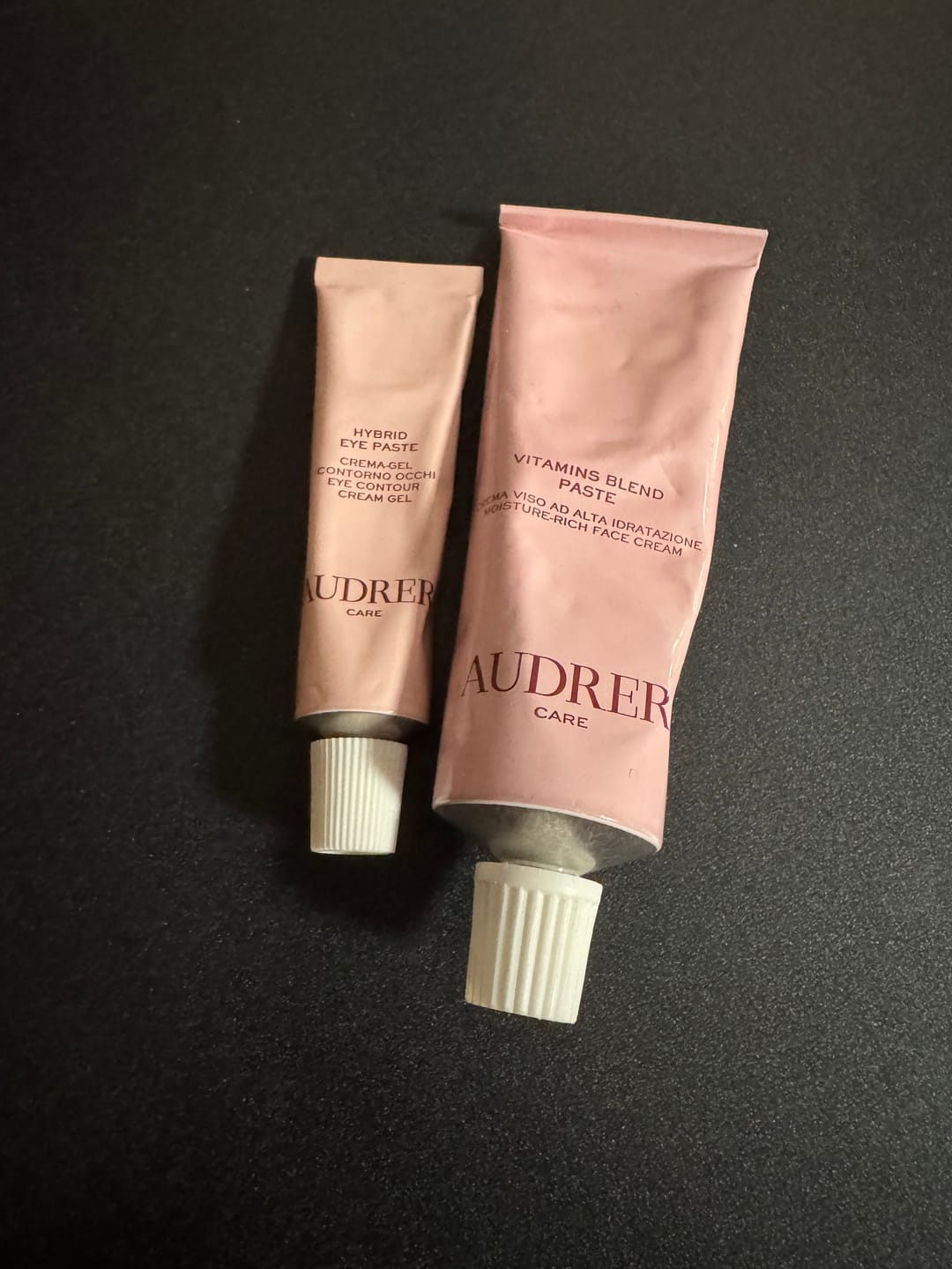 Customer photo review of Hybrid Eye Paste