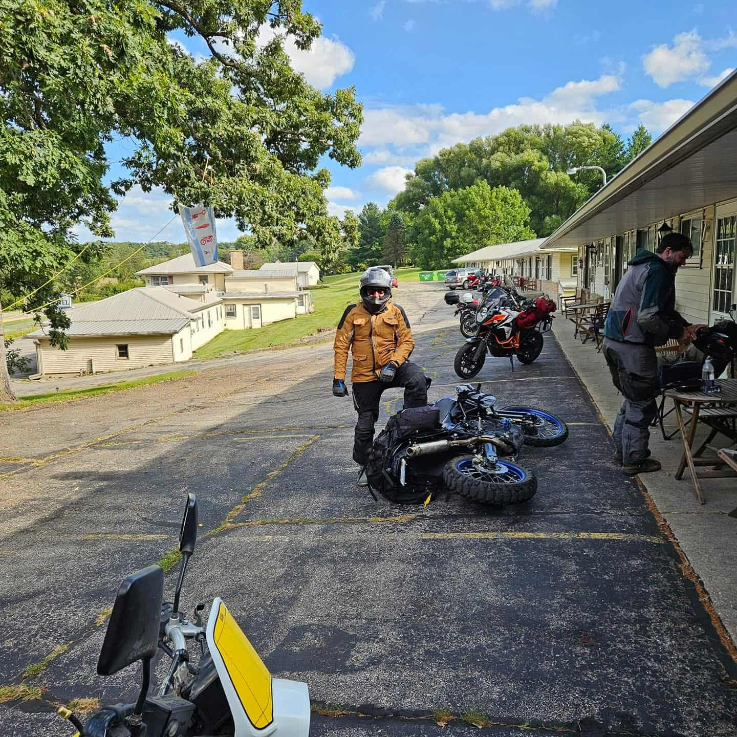 Customer photo review of *NEW* 'Tallarook' Gen 3 | Waterproof Motorbike ADV Jacket | 1000D Cordura