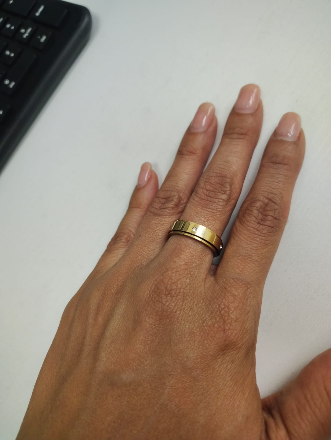 Customer photo review of Spins Love Ring (Bundle)