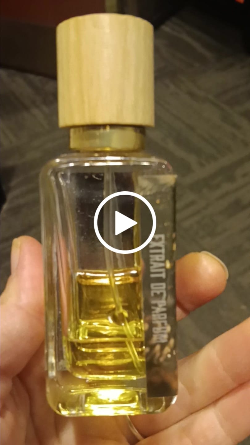 Customer video review of Holiday White Milk Vanilla Delight