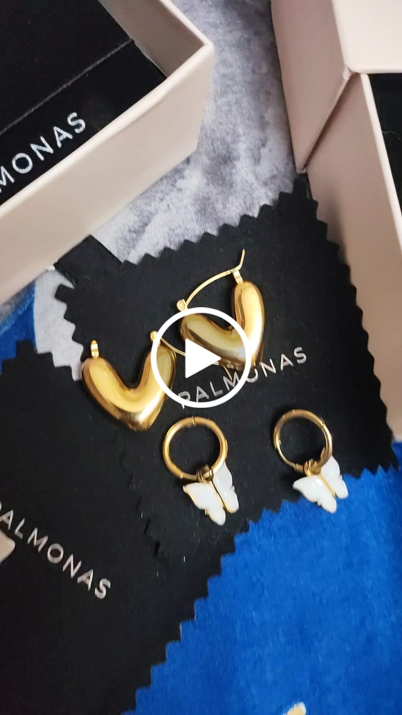 Customer video review of Golden Love Hoops