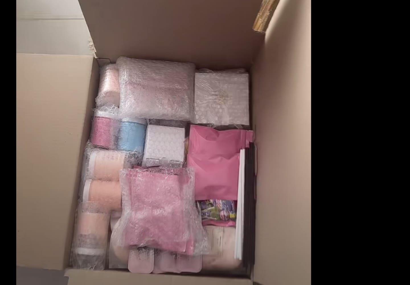 Customer photo review of TikTok Games Night Box