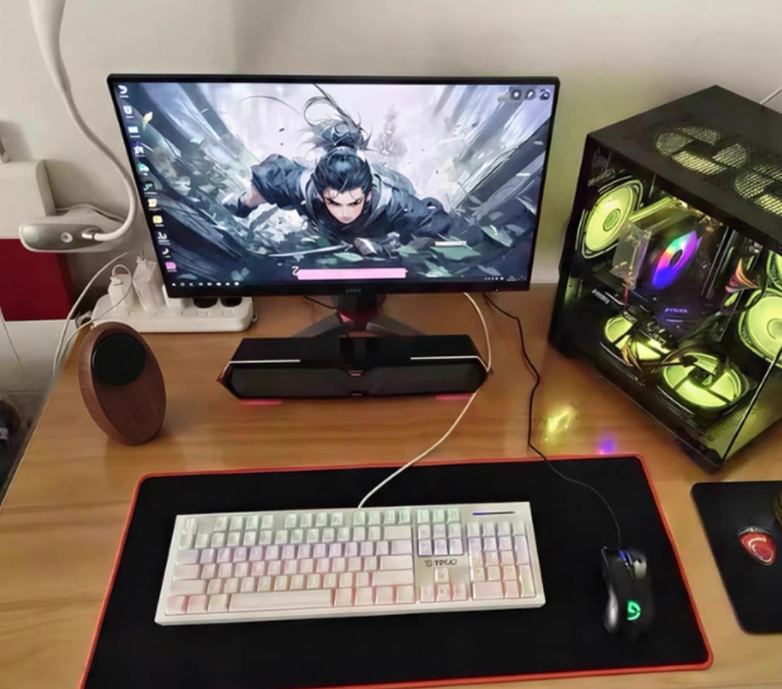 Customer photo review of Universal Magnetic Charging Station