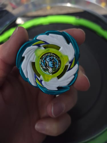 Customer photo review of Takara Tomy Beyblade X CX-07 Starter PegasusBlast ATr