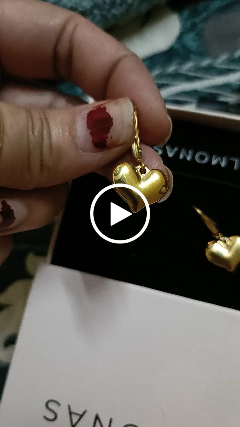 Customer video review of Dangling Heart Earrings