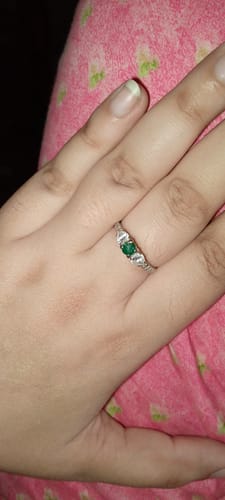 Customer photo review of LUSH GREEN EMERALD RING