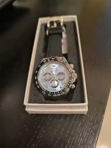 Customer photo review of OLEVS - Master