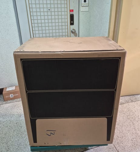 Customer review image of Kartell Ghost Buster details.