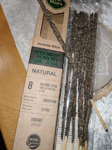 Customer photo review of Incienso de Ruda, Romero y Olíbano Natural