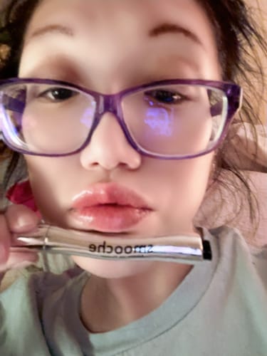 Customer photo review of Extreme Lip Plumper