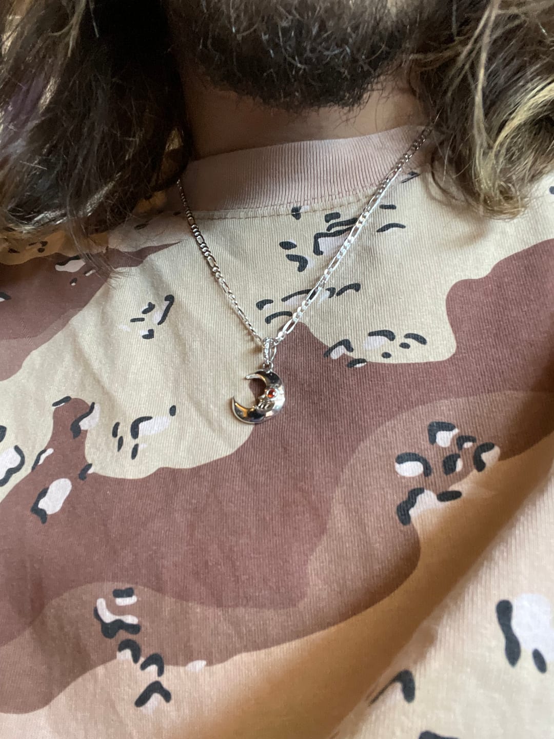 Customer photo review of 3MM STERLING SILVER FIGARO CHAIN