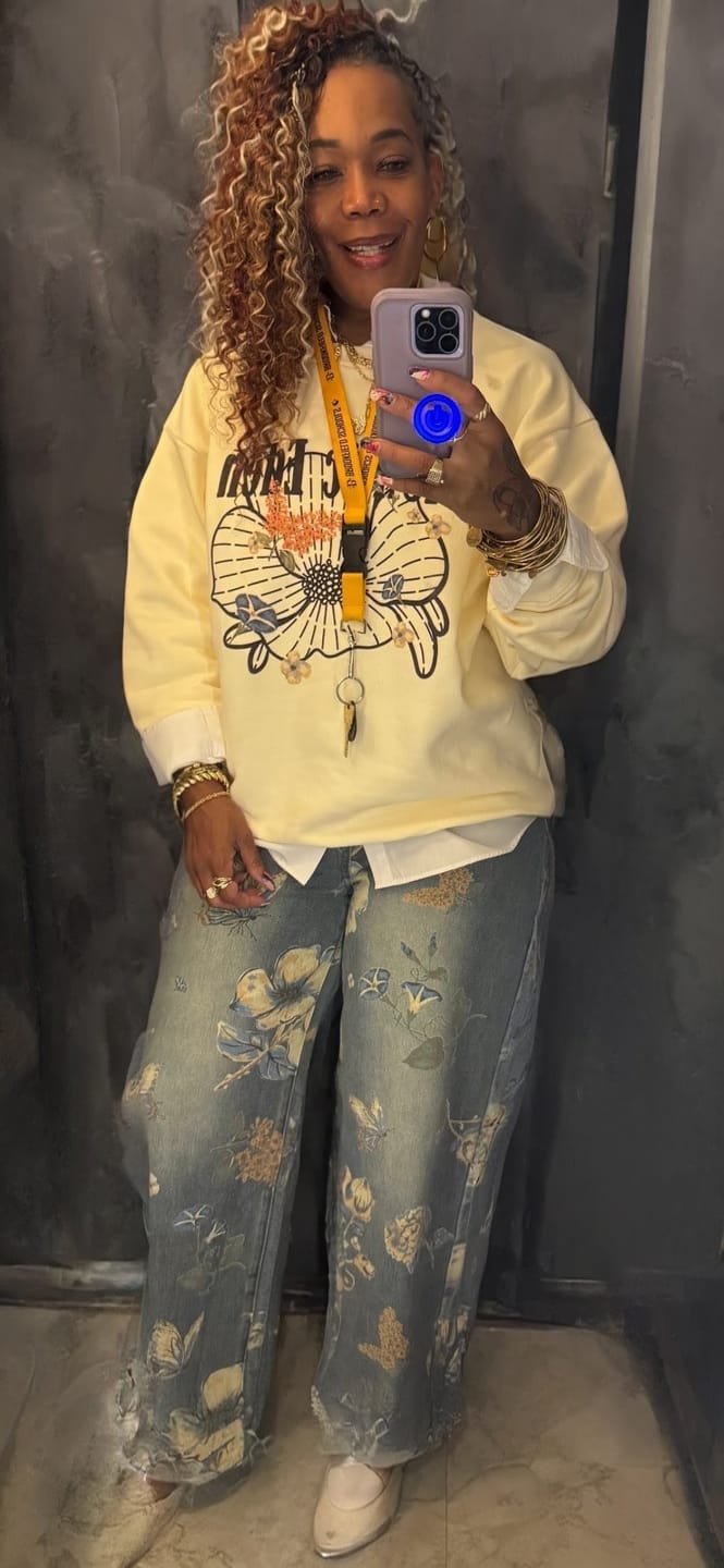 Customer photo review of Aelfric Eden Floral Baggy Jeans