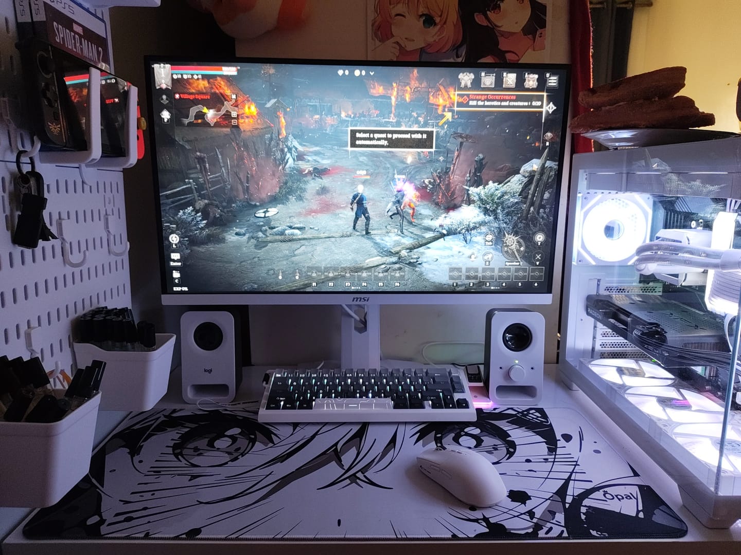 Customer photo review of White And Black Anime DESK PAD