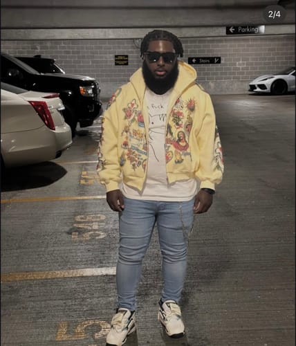 Customer photo review of Righteous Risen King Zip Up Hoodie Cream