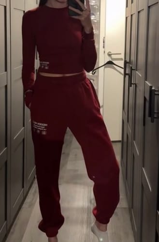 Customer photo review of LABEL LONGSLEEVE TOP BURGUNDY