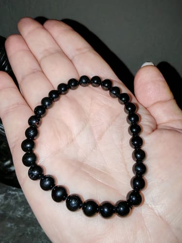 Customer photo review of Pulsera Turmalina Negra - 6mm || Protección - Limpieza