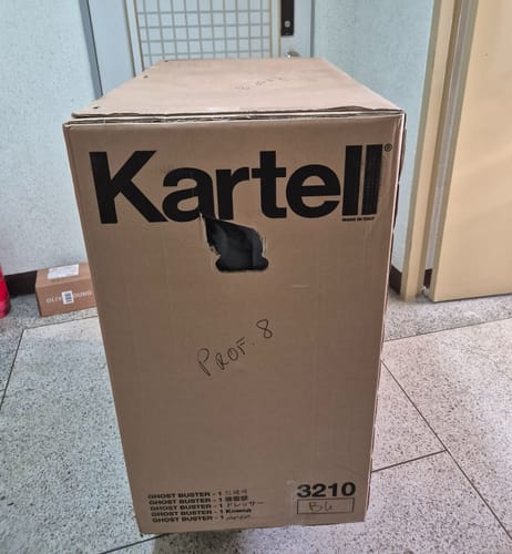 Customer review image of Kartell Ghost Buster in-room.