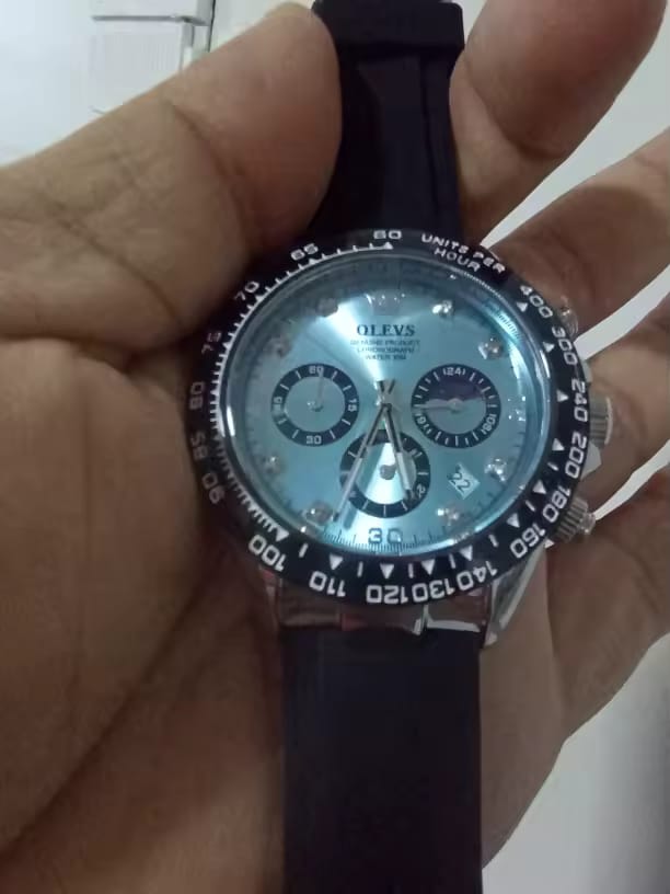 Customer photo review of OLEVS - Master