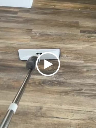 Customer video review of Mopa Giratoria Con Pulverizador Rociador Fregona Spray 360 Gris