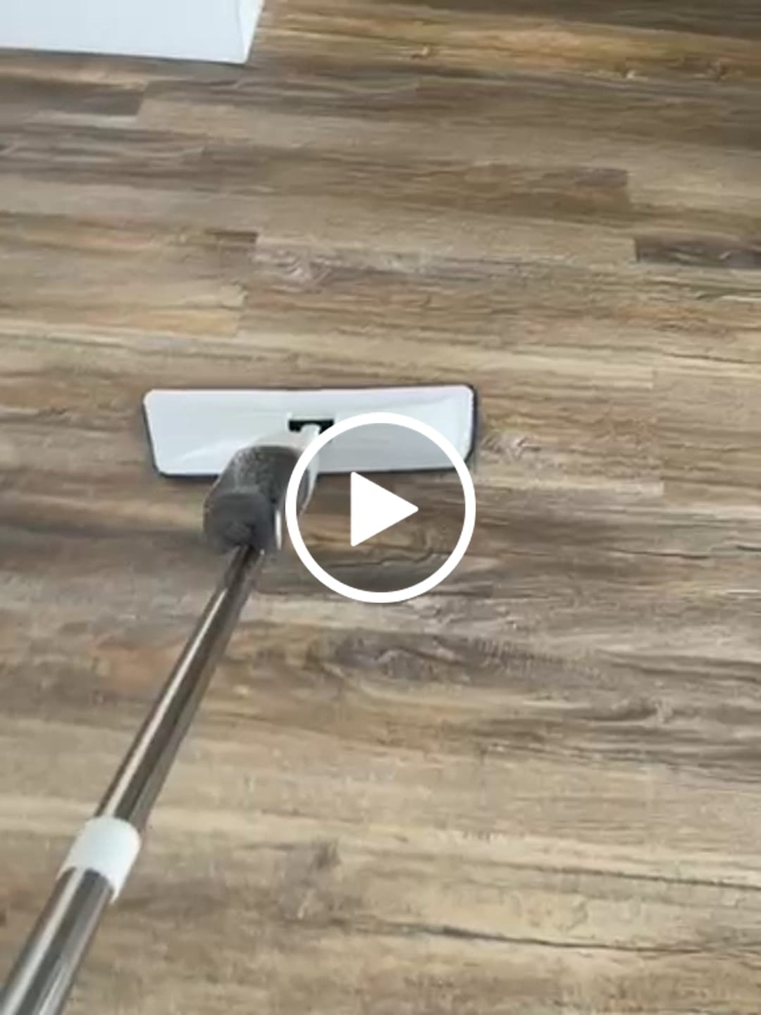 Customer video review of Mopa Giratoria Con Pulverizador Rociador Fregona Spray 360 Gris