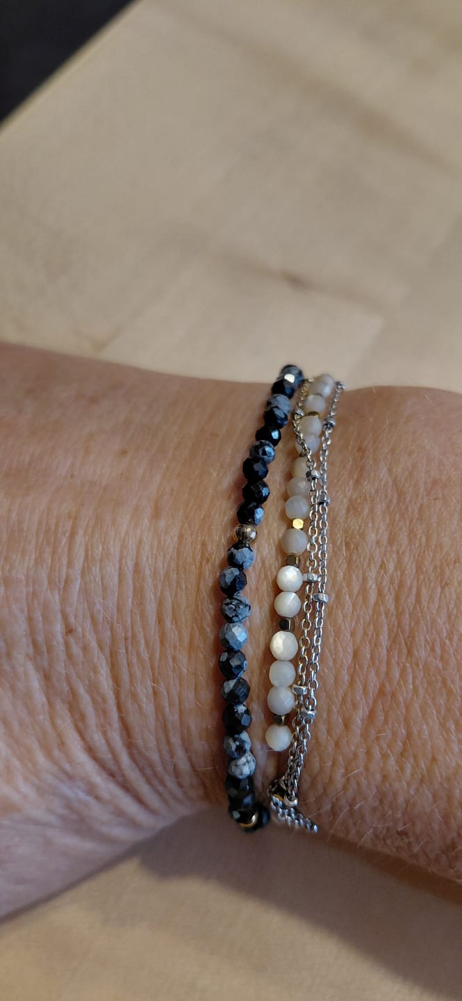 Customer photo review of Obsidian Armband - Schneeflocken Obsidian