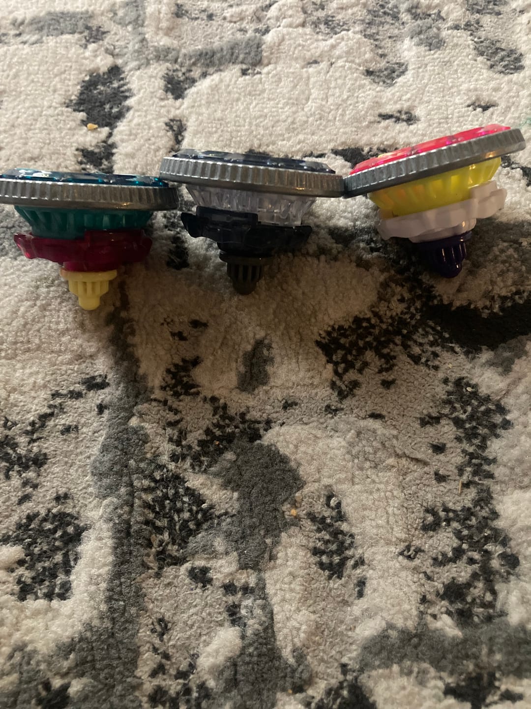 Customer photo review of [Pre-Order] Full Set Takara Tomy Beyblade X UX-16 ClockMirage