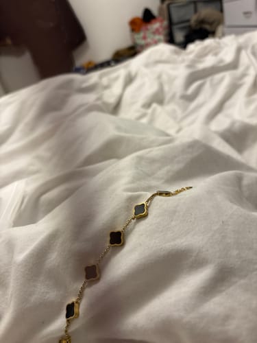 Customer photo review of Celine Clover Bracelet
