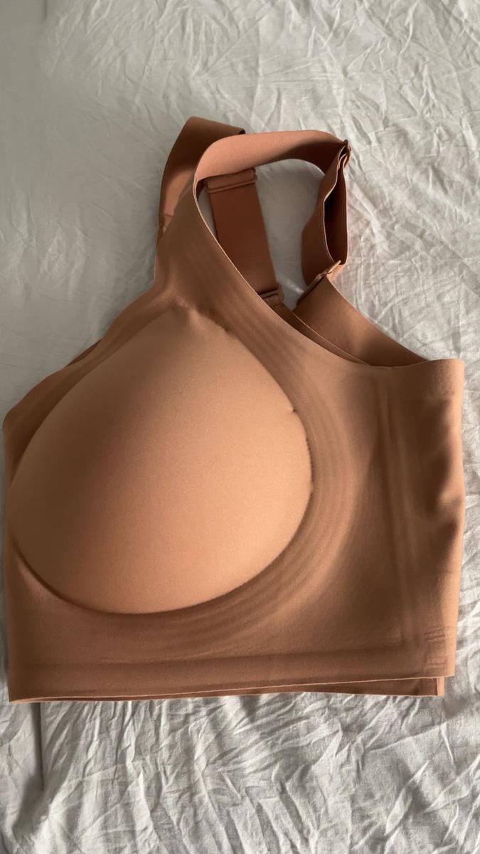 Customer photo review of Comfortable Wireless Full Coverage Jelly Smoothing Bra