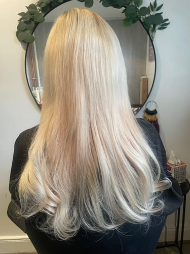 Customer photo review of Face Framing Layers / Clip In Extensions / Human Hair / 14 inches / 15 grams