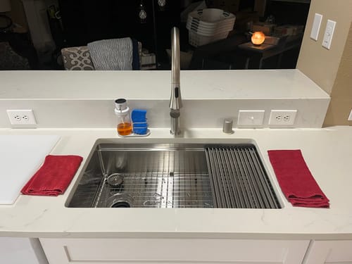 Customer photo review of 31" Workstation Kitchen Sink - 8" Depth - Single Bowl - Offset Drain - Reversible (5LS31C-8)