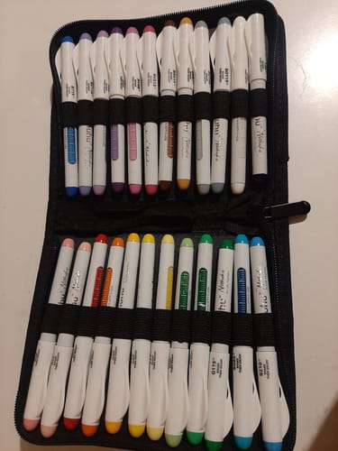 Customer photo review of Ohuhu - Set 24 Marcadores Acrílicos Nahuku