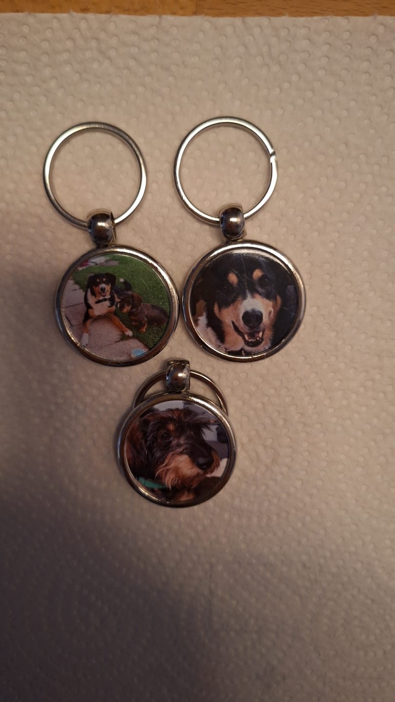 Customer photo review of Schlüsselanhänger-Bundle Rund 3x dein Foto für nur 19,90 €