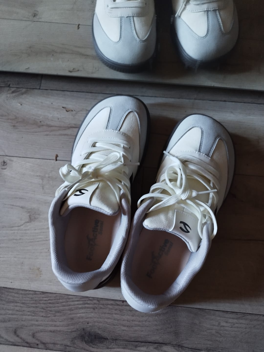 Customer photo review of Lily - Breitfußschuh