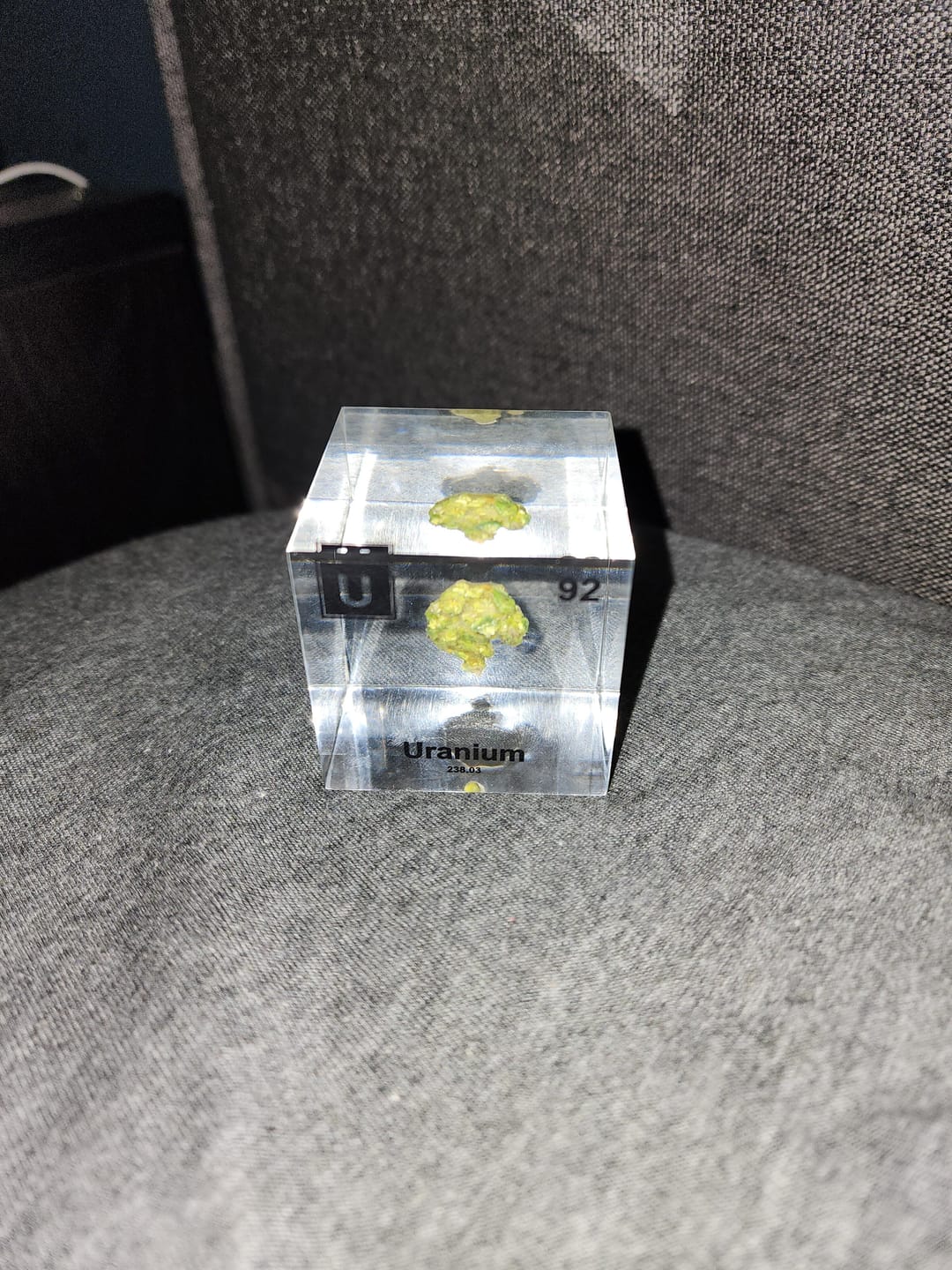 Customer photo review of Uranium Element Cube (2inch Autunite)