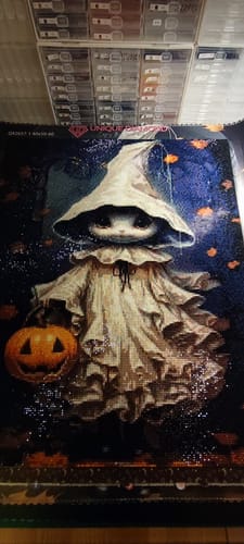 Customer photo review of 5D Diamond Painting – Halloween Geist