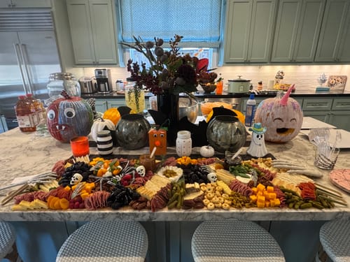 Customer photo review of Night Bloom ♑️ (Limited Edition Capricorn bouquet)