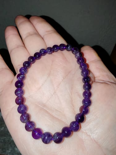 Customer photo review of Pulsera Amatista - 6mm || Relajación - Intuición