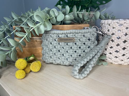 Customer photo review of Kunstleder Labels mit eigenem Schriftzug, verschiedene Farben