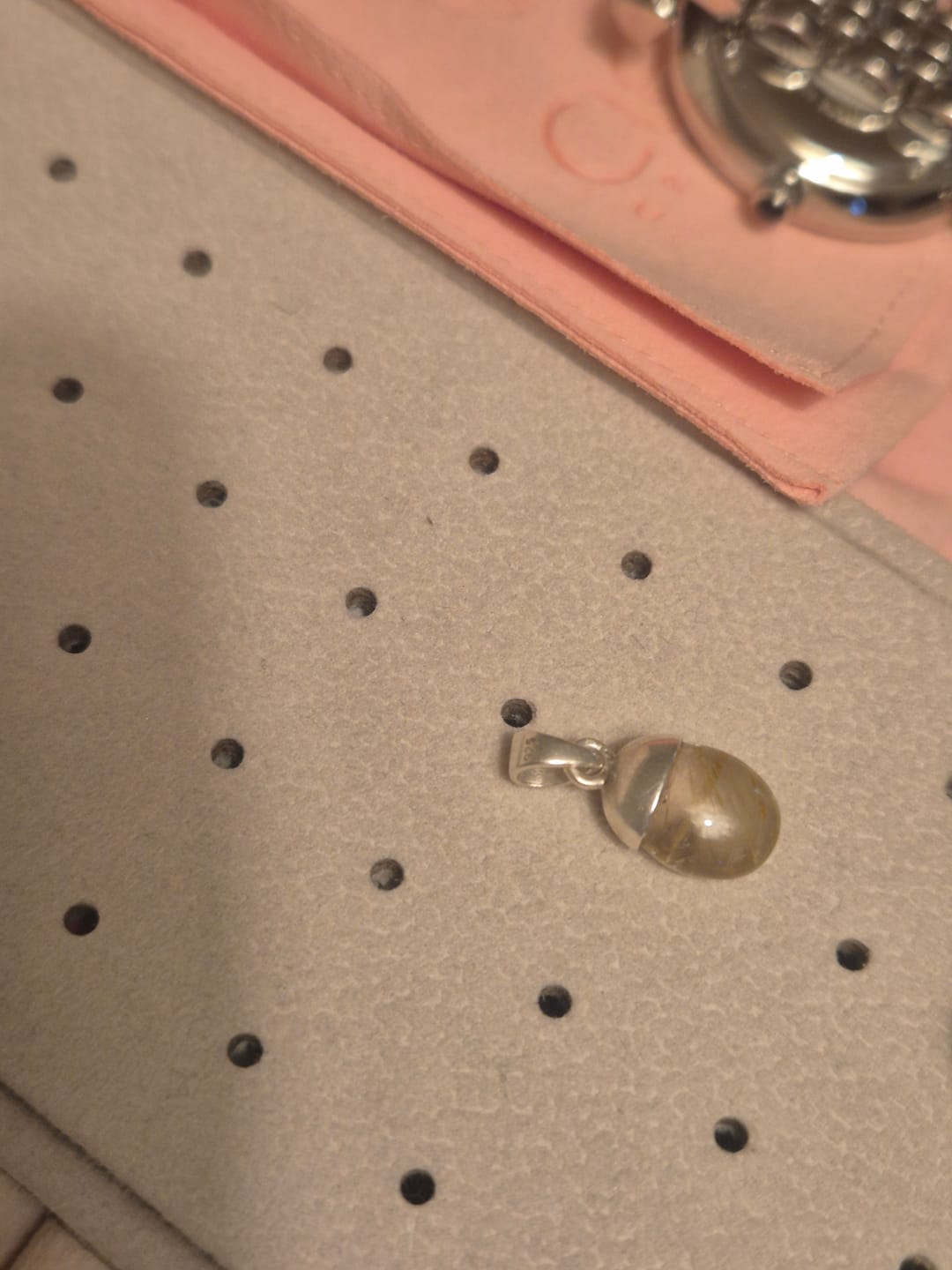 Customer photo review of Berlock Trumlad Rutilkvarts Silver