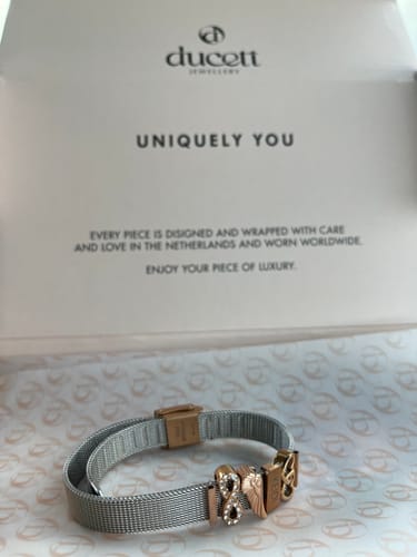 Customer photo review of Mesh charm angel wing rosé gold