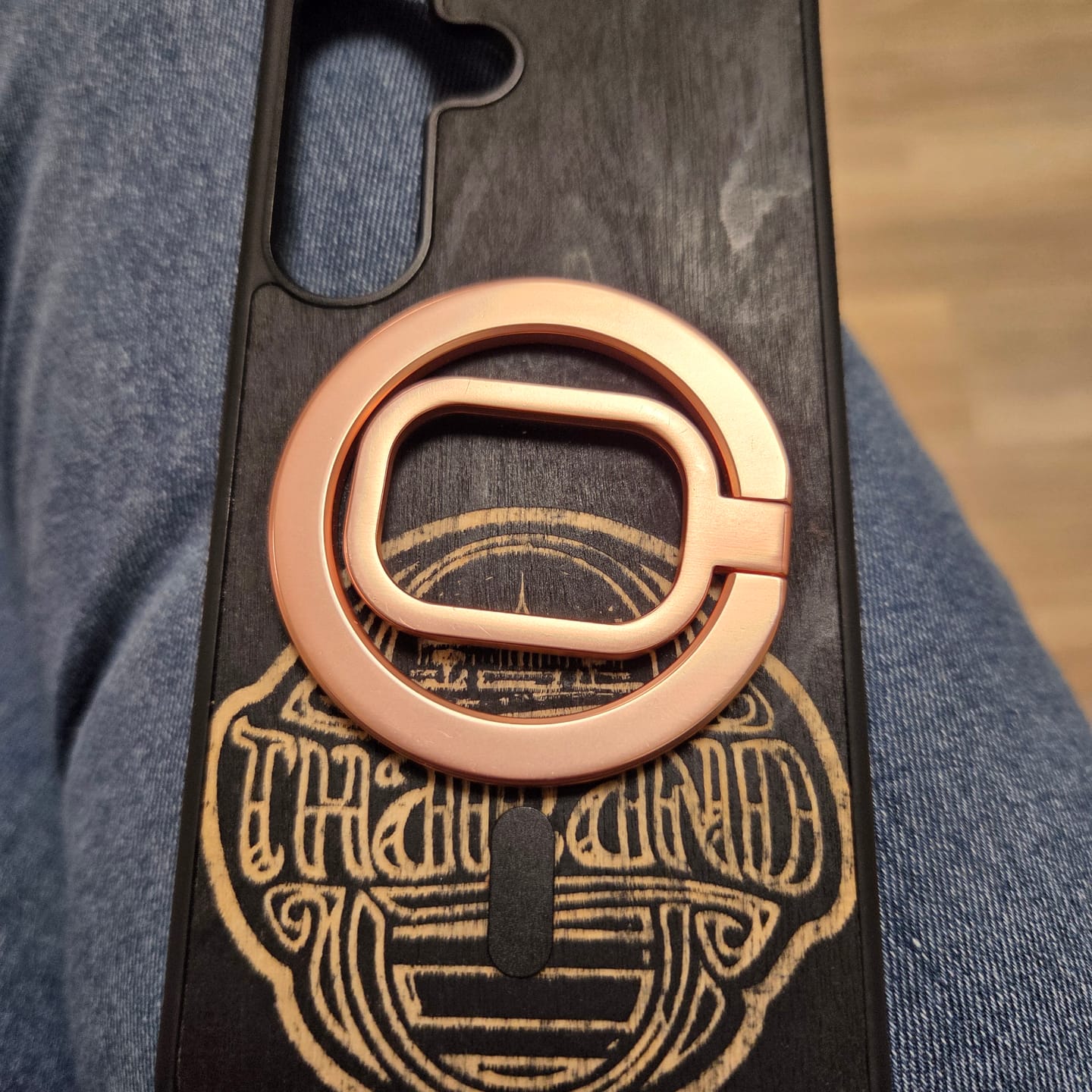 Customer photo review of KRIP 2.0 - MagSafe sormipidike ja teline - Ruusukulta
