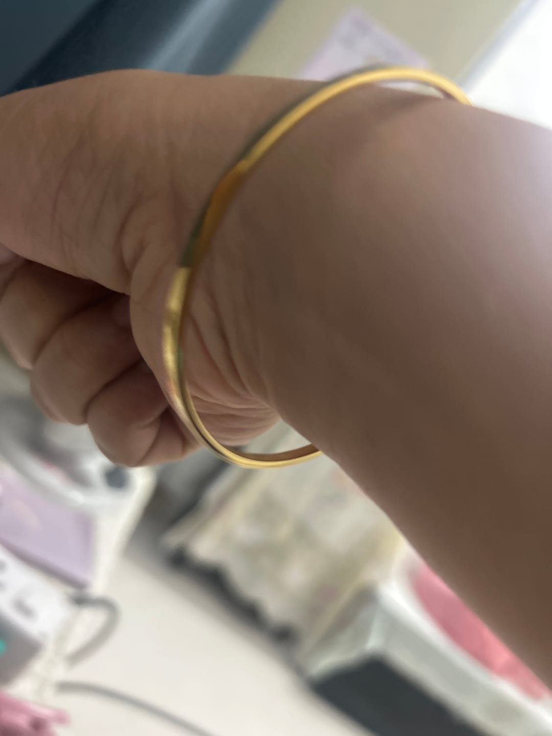 Customer photo review of Flat Wire Bangle Bracelet