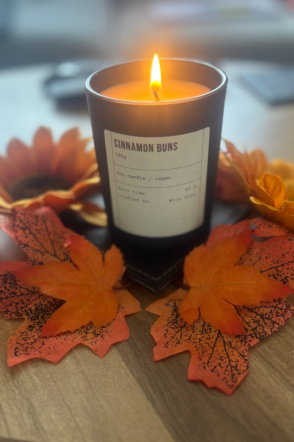 Customer photo review of Cinnamon Buns Candle