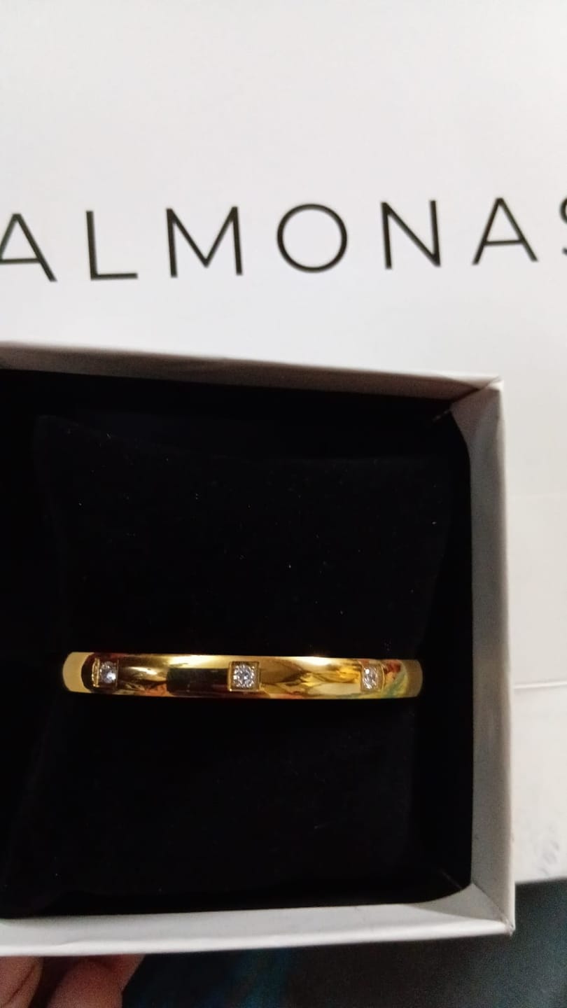 Customer photo review of Dazzling Stone Bangle Bracelet